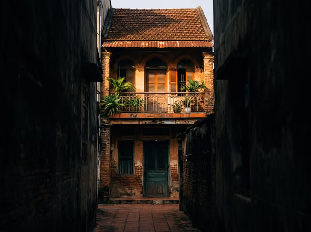 Nhà phố Trần Hưng Đạo
